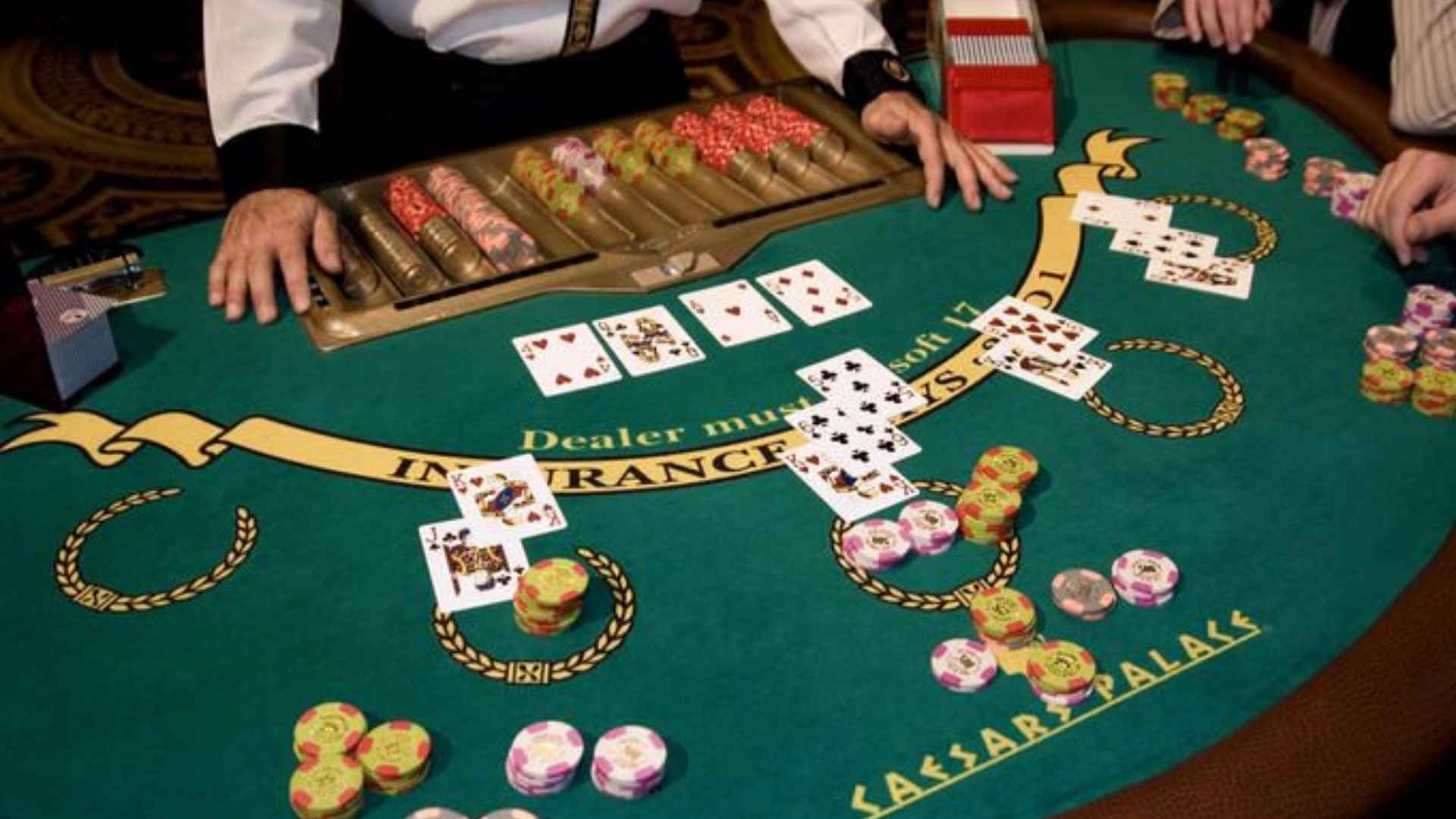 What Historical Baccarat Can Teach About Responsible Decisions